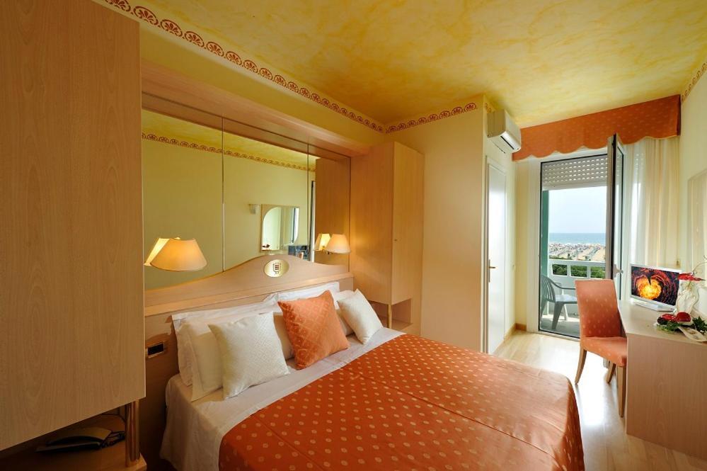 Hotel Montecarlo Bibione Exterior photo